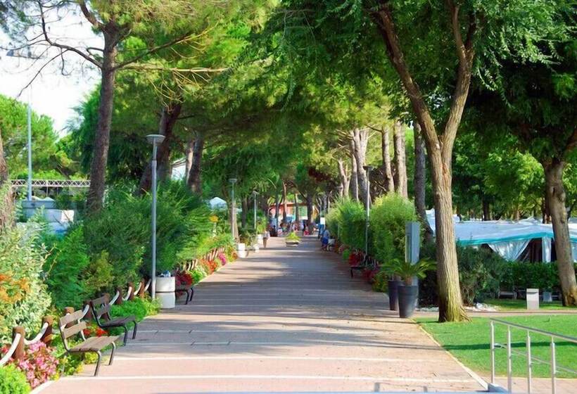 Hotel Camping Village Garden Paradiso