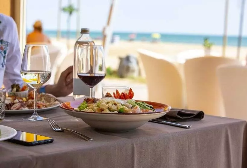 Hotelli Camping Village Garden Paradiso