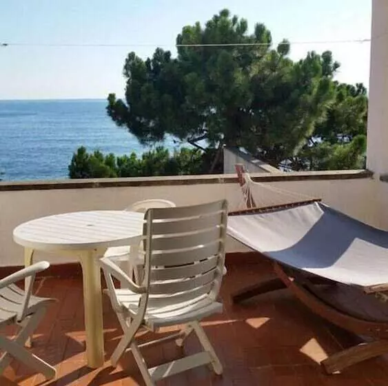 Hotelli Club Cirella