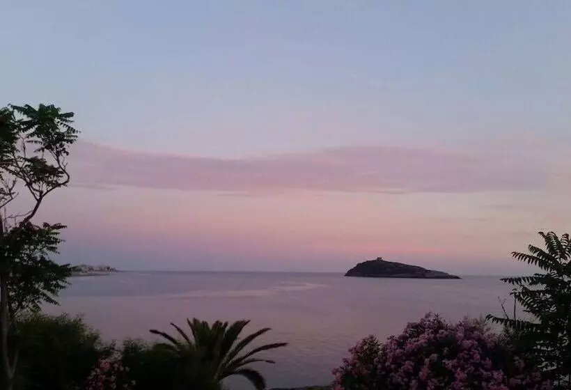 Hotelli Club Cirella