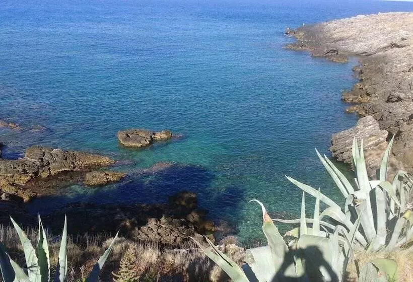 Hotelli Club Cirella