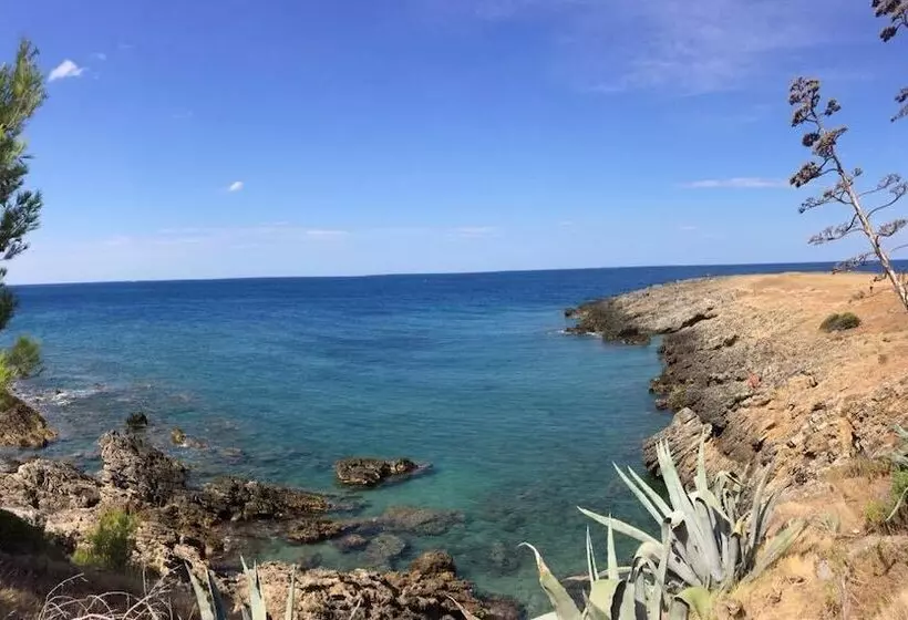 Hotelli Club Cirella