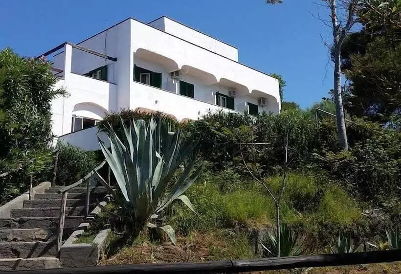 Hotelli Club Cirella