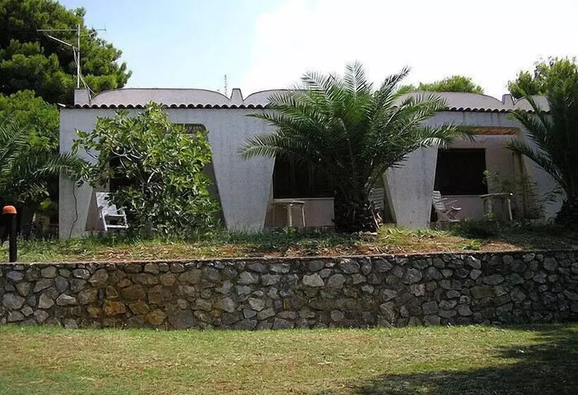 Hotelli Club Cirella