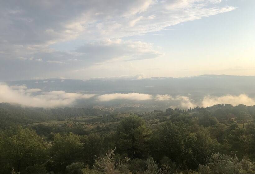 בית מלון כפרי Borgo La Capraia