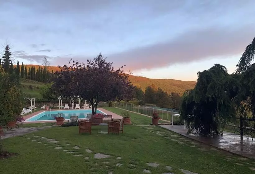 田舎風ホテル Borgo La Capraia