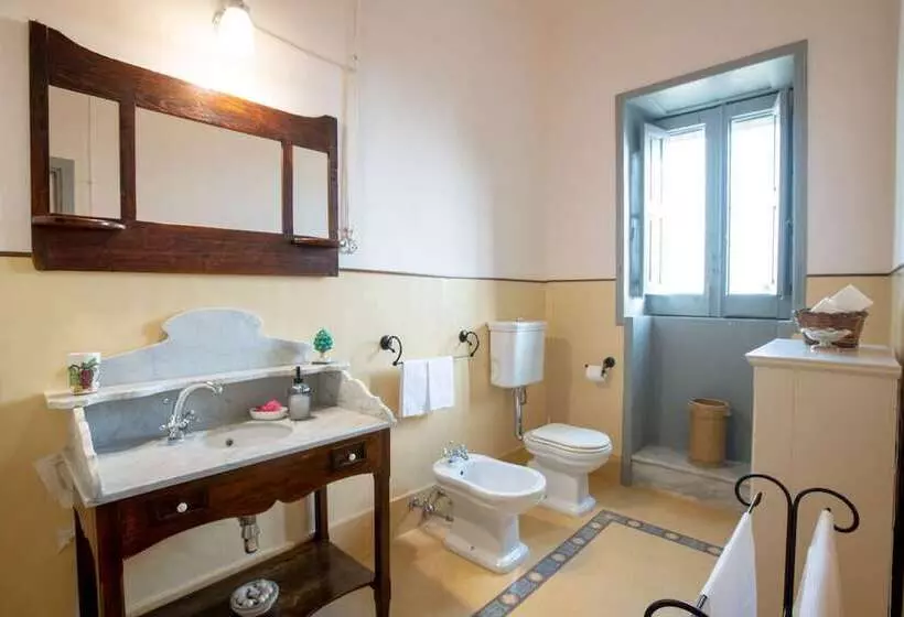 田舎風ホテル Case Di Cutalia   Villa Cutalia