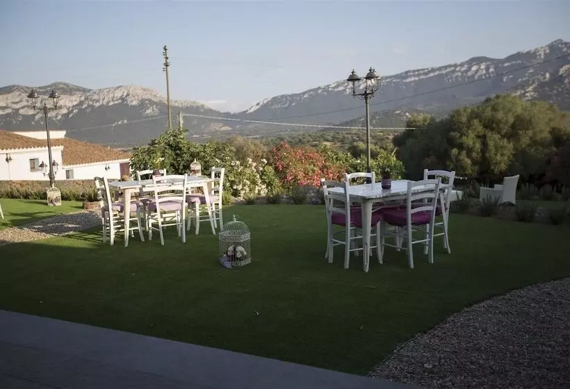 هتل روستایی Country House S Ozzastru