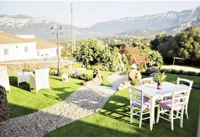 هتل روستایی Country House S Ozzastru