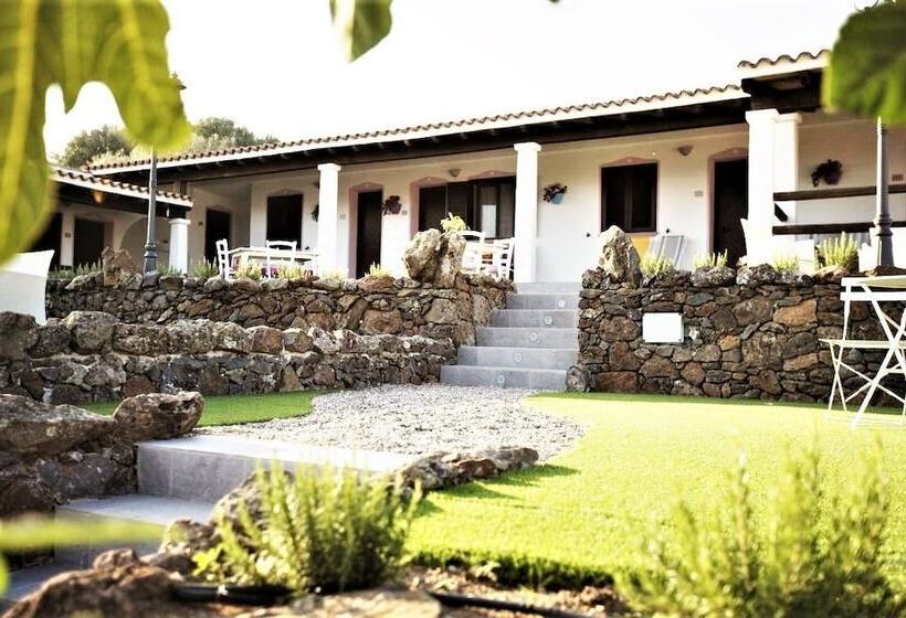 בית מלון כפרי Country House S Ozzastru