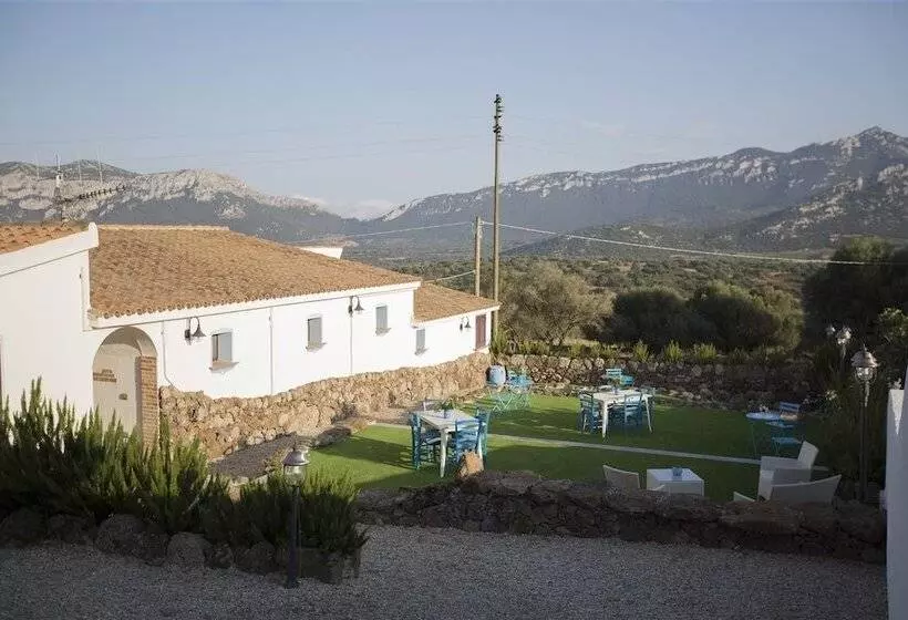 هتل روستایی Country House S Ozzastru