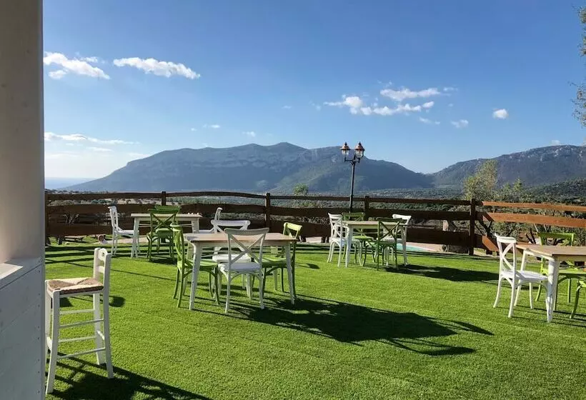 هتل روستایی Country House S Ozzastru