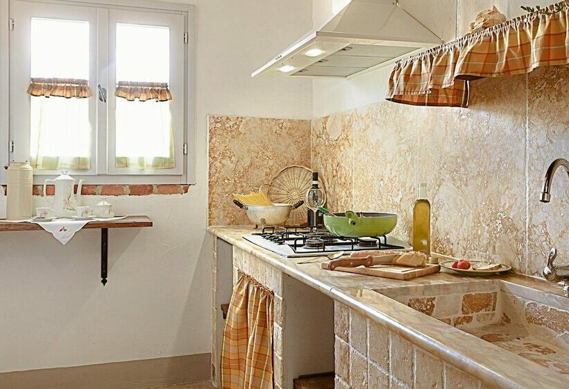 Majatalo Agriturismo La Nora