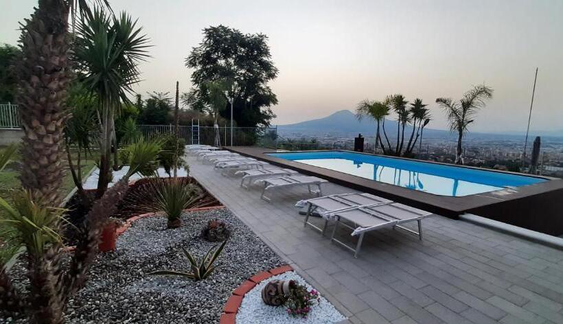 Villa Mola Bed And Breakfast