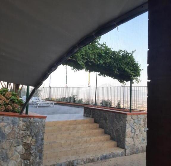 Villa Mola Bed And Breakfast