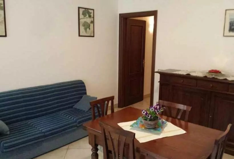 Aamiaismajoitus (B&B) La Collina Del Sagrantino