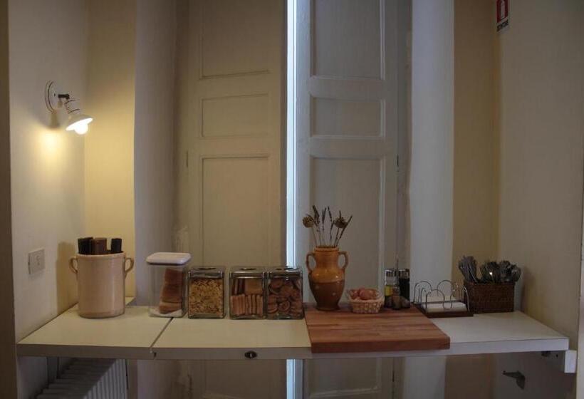 تختخواب و صبحانه Dimora Dei Giganti