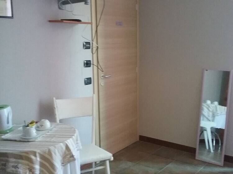 민박 La Terrazza Del Barbaresco