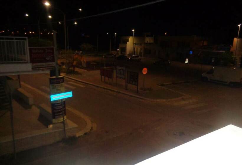 مسافرخانه Ristorante Pizzeria Le Voilier