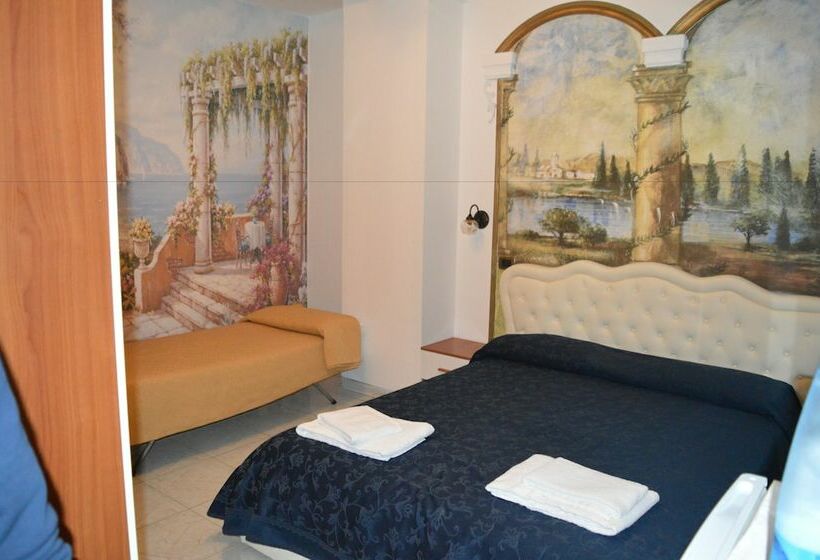 مسافرخانه Ristorante Pizzeria Le Voilier