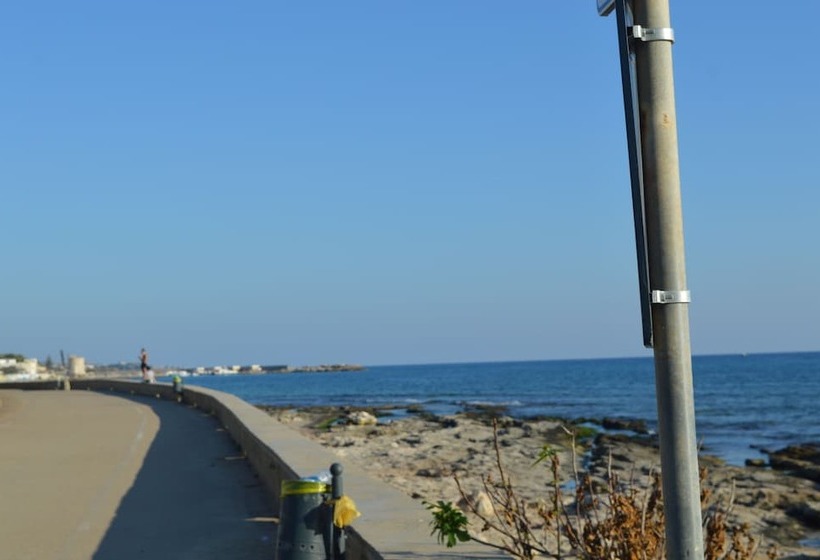 مسافرخانه Ristorante Pizzeria Le Voilier