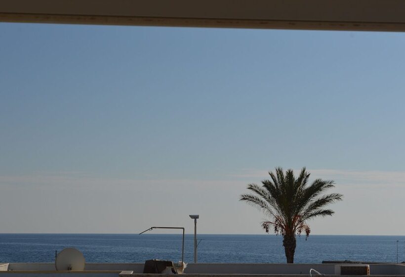 مسافرخانه Ristorante Pizzeria Le Voilier