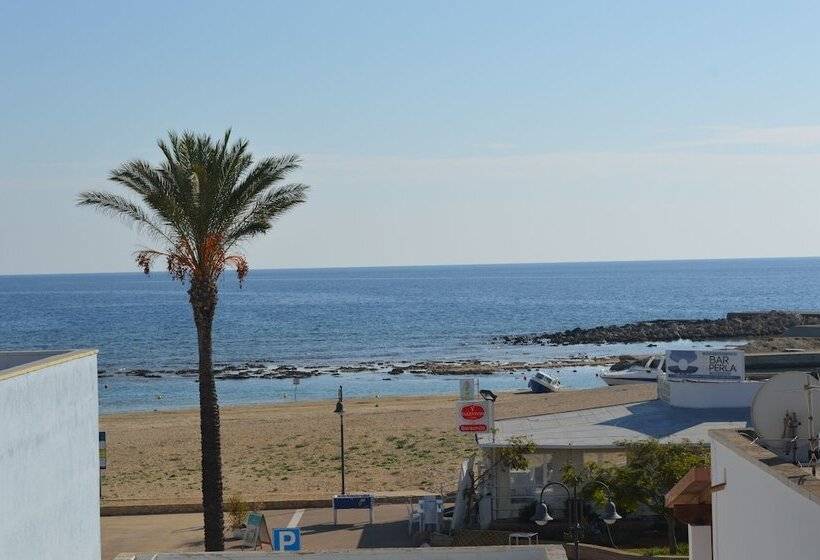 مسافرخانه Ristorante Pizzeria Le Voilier