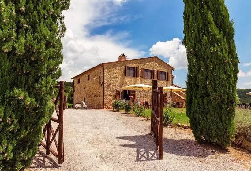 Maaseutuhotelli Agriturismo & Cantina Tenuta Casteani