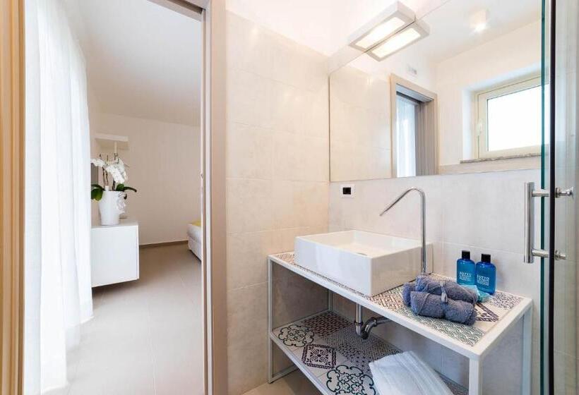 پانسیون Sciccosa Guest House