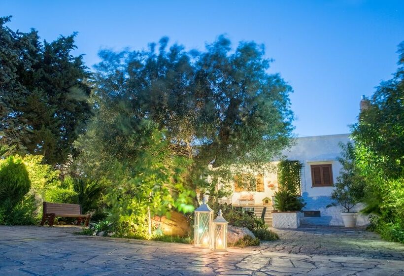 فندق ريفى Agriturismo Salinola