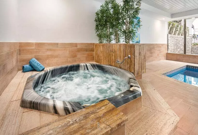 Green Garden Aparthotel