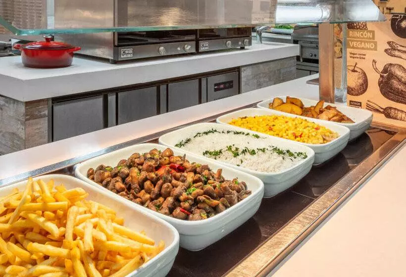 Green Garden Aparthotel