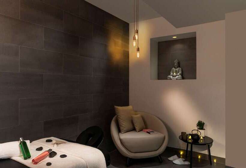 هتل Best Western Plus La Demeure