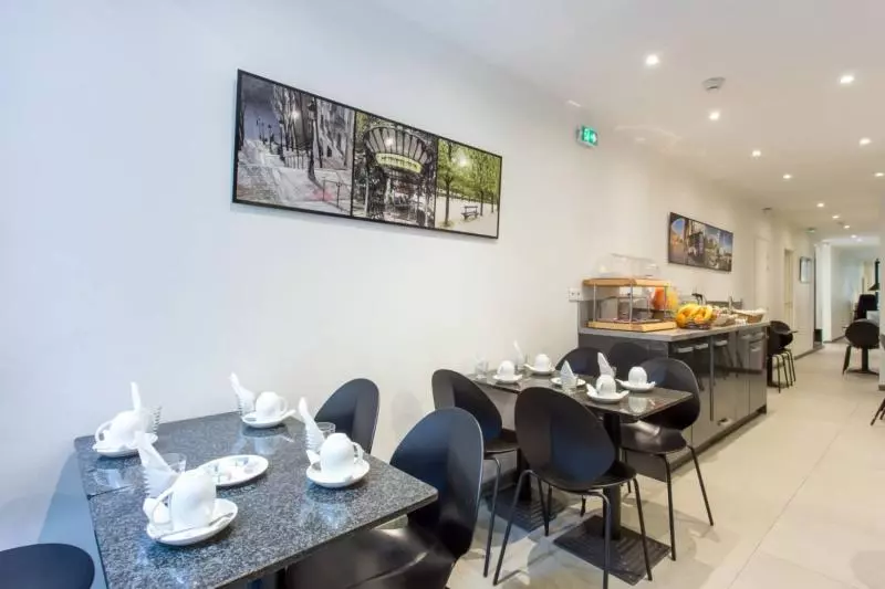 Hotel Brady Gare De L Est