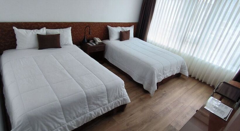 호텔 Faraona Grand