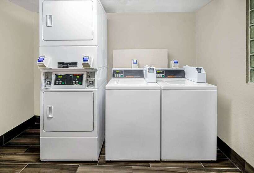 فندق La Quinta By Wyndham Anaheim