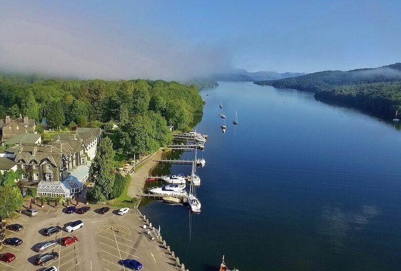 Lakeside Hotel And Spa