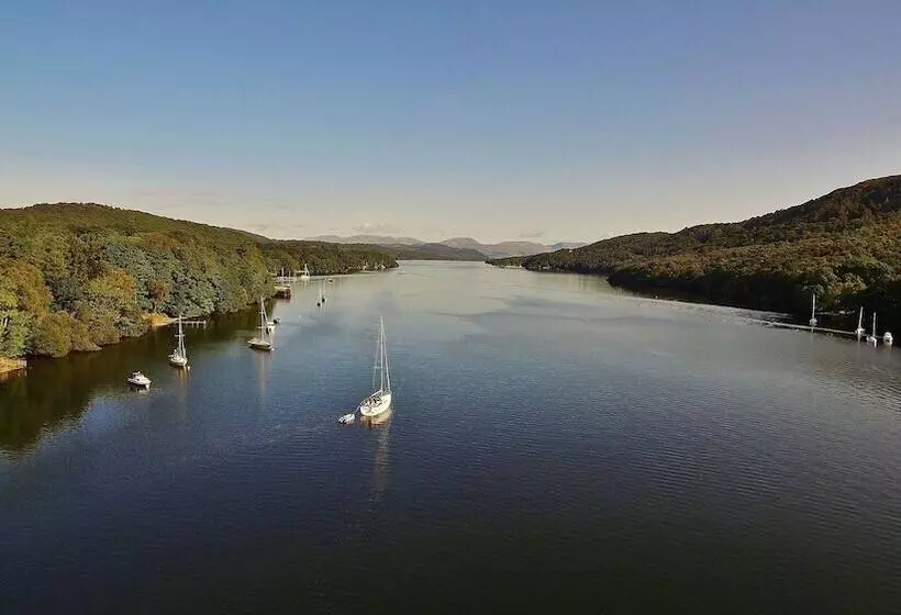 Lakeside Hotel And Spa