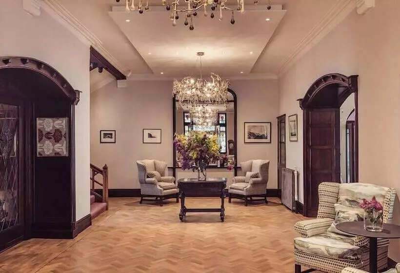 Lakeside Hotel And Spa