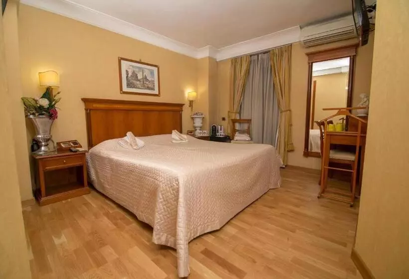ホテル Luxury Rooms H 2000 Roma