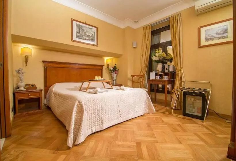 ホテル Luxury Rooms H 2000 Roma
