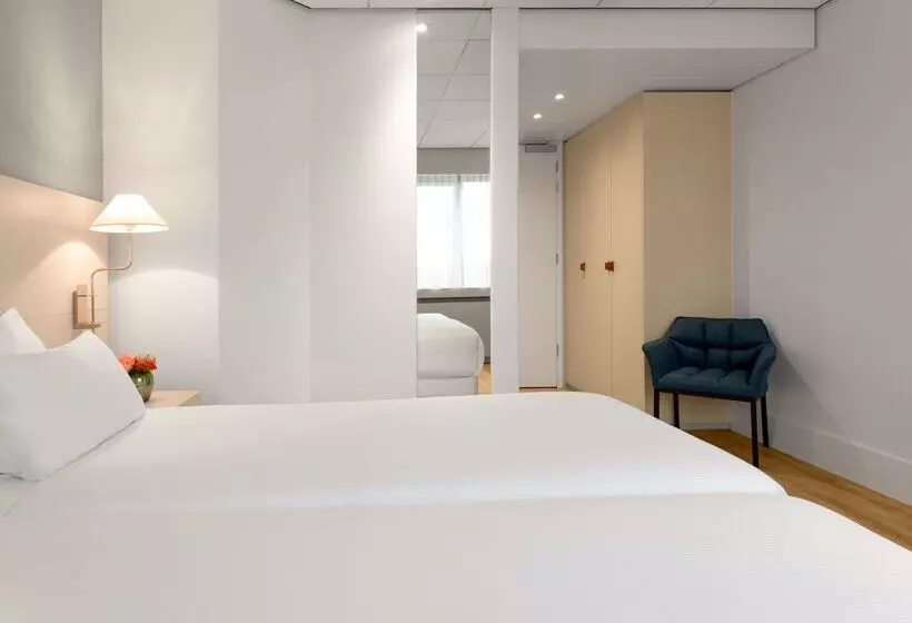 Отель NH Noordwijk Conference Centre Leeuwenhorst