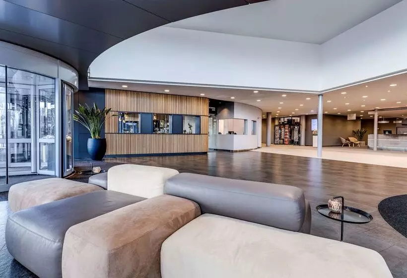 Отель NH Noordwijk Conference Centre Leeuwenhorst