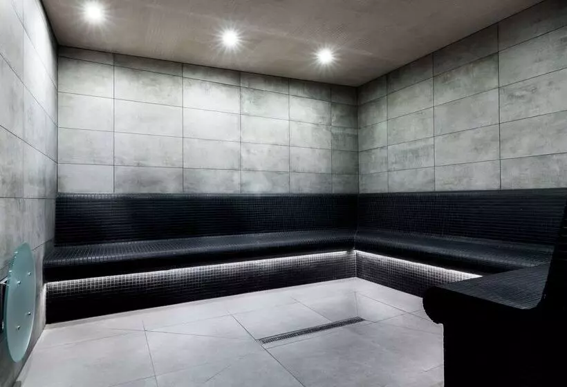 Отель NH Noordwijk Conference Centre Leeuwenhorst