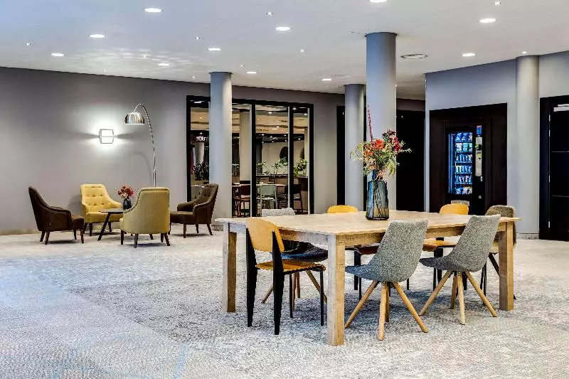 Отель NH Noordwijk Conference Centre Leeuwenhorst