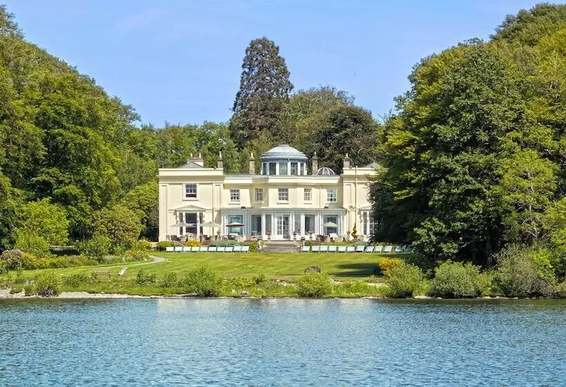 בית מלון כפרי Storrs Hall