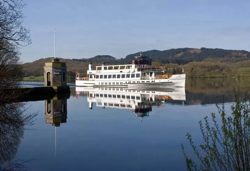 בית מלון כפרי Storrs Hall