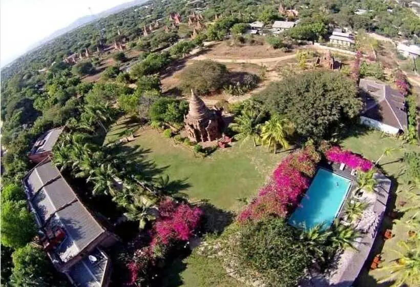 هتل Thazin Garden