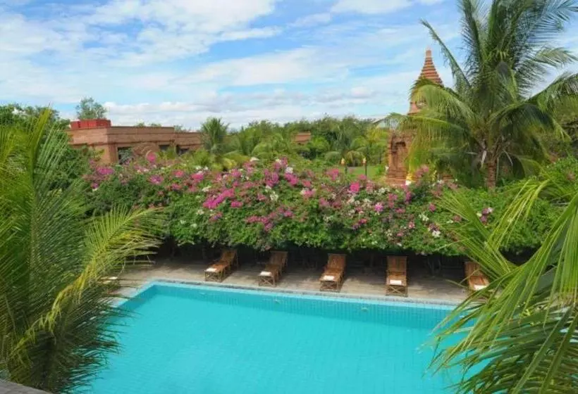 هتل Thazin Garden