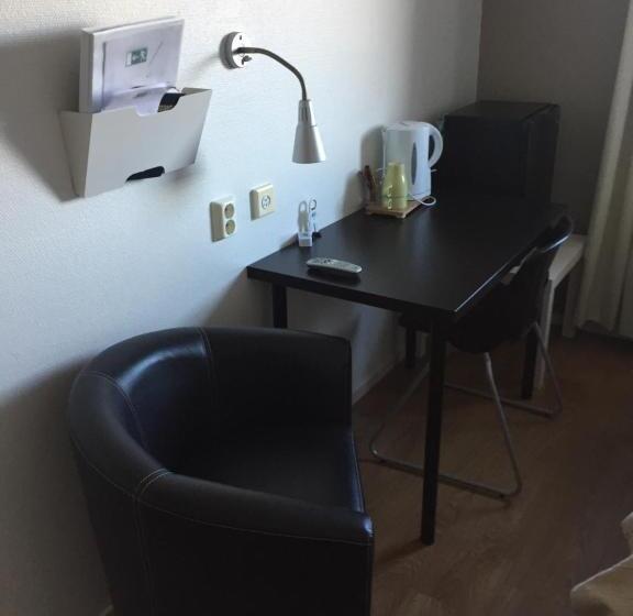 בית מלון כפרי E 10